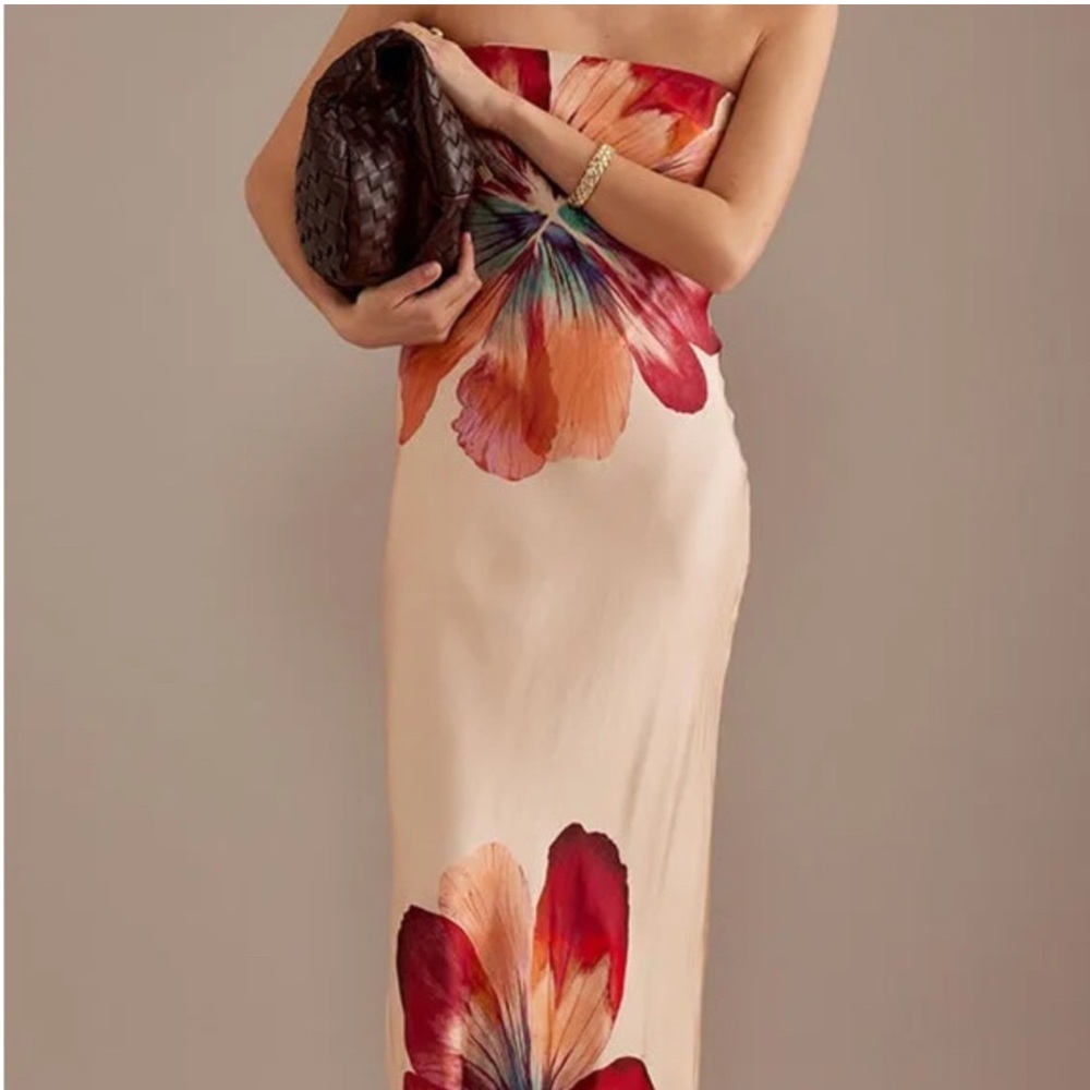 NWT Commense Strapless Dress with Vibrant Floral Accents